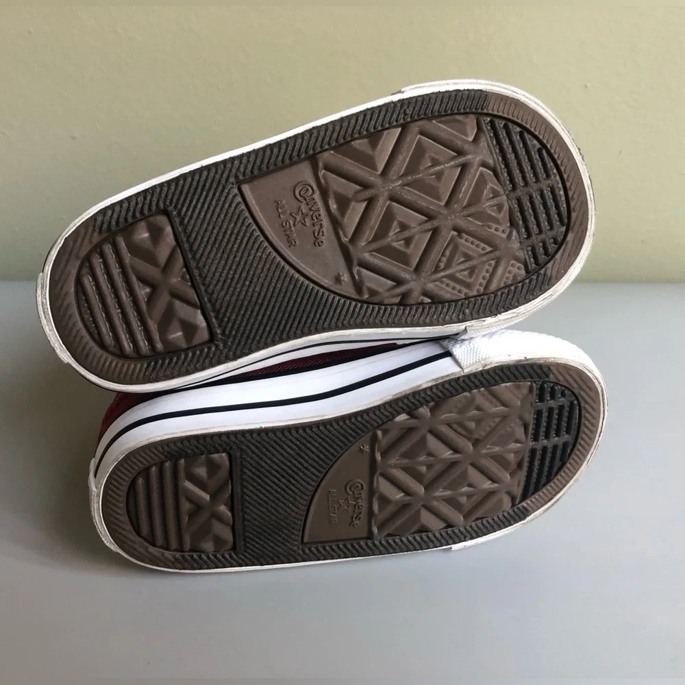 Converse Chuck Taylor All Star Bow Easy On High Top Sneaker Size: US Toddler 6C